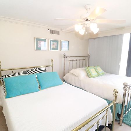 Bridgepoint Condominiums Саут Падре Алънд Екстериор снимка